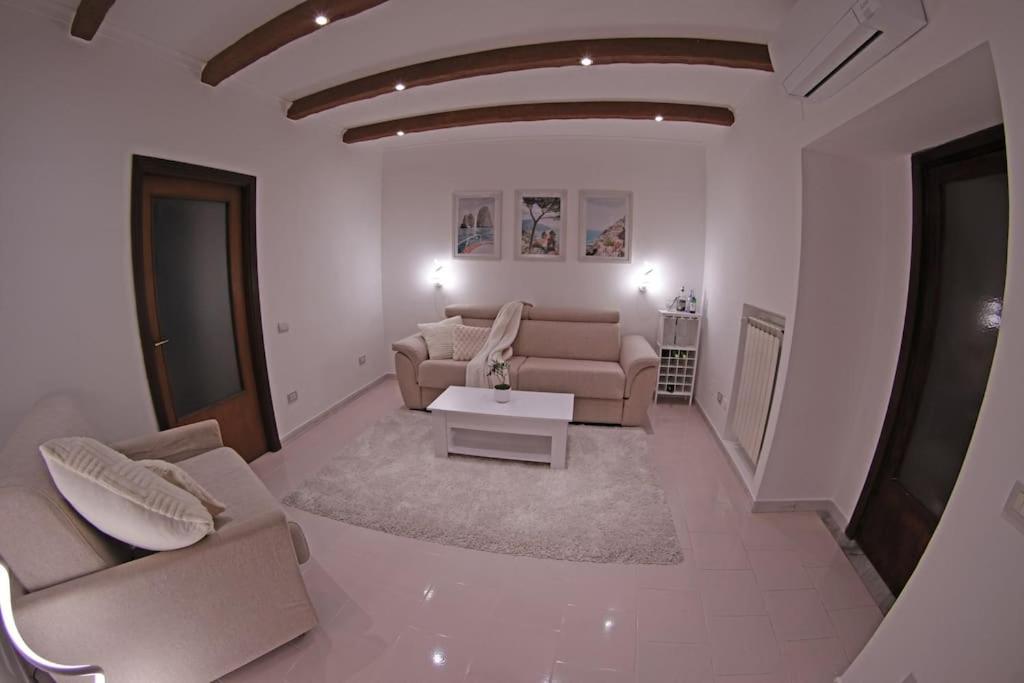 Loft The Balcony In Sorrento Centre Apartment ภายนอก รูปภาพ